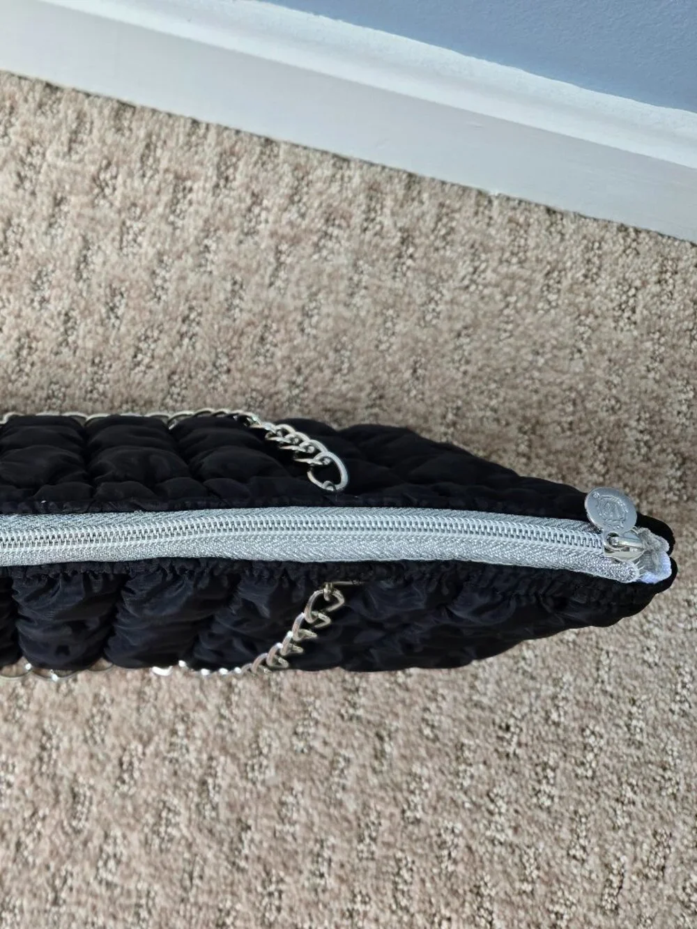 Black Quilted Insulated Wine Tote Bag Purse, Silver Chain Handles, NWOT!